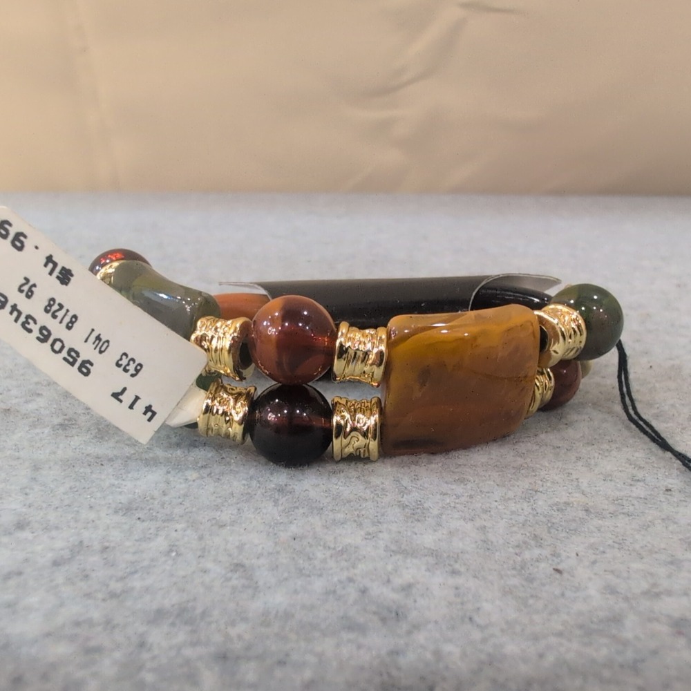 Diana Marco Lucite Bead Stretch Bracelet Gold Tone Accents - Picture 2 of 3